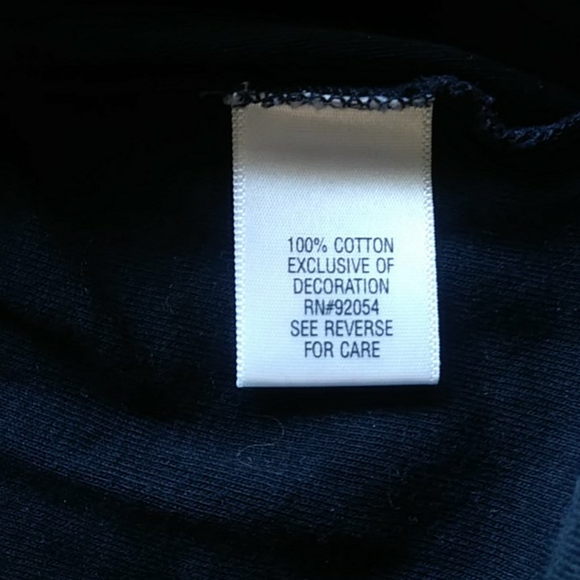 CROFT & BARROW V-neck Black Tee - Picture 7 of 7